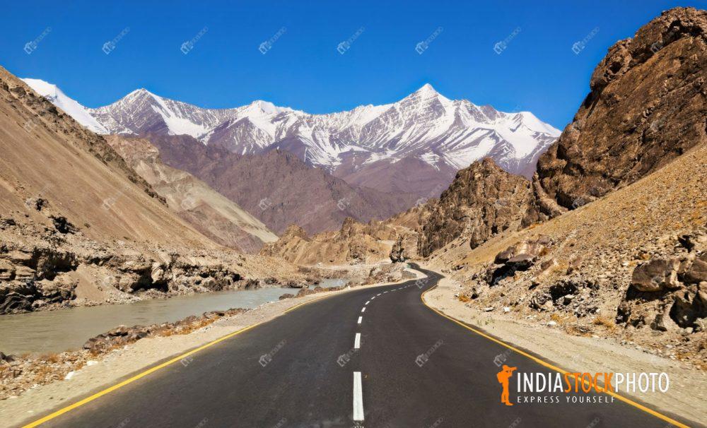 Ladakh mountain highway road with snow peaks