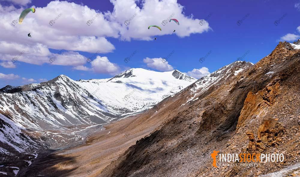Tourist enjoy paragliding at Ladakh India