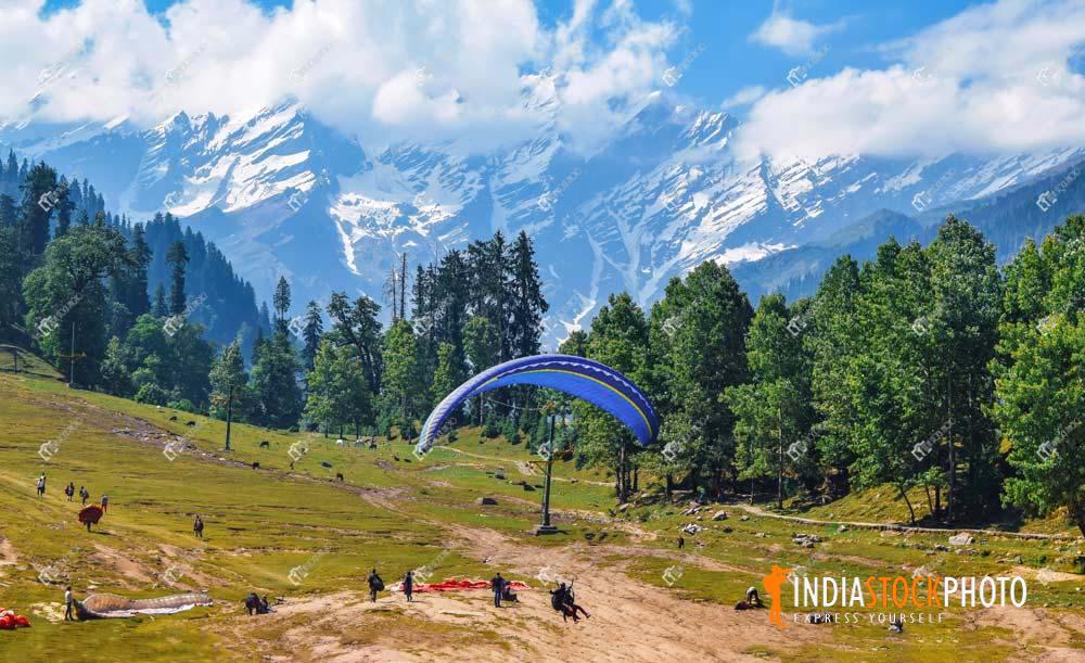 Tourist enjoy paragliding at Himachal Pradesh India